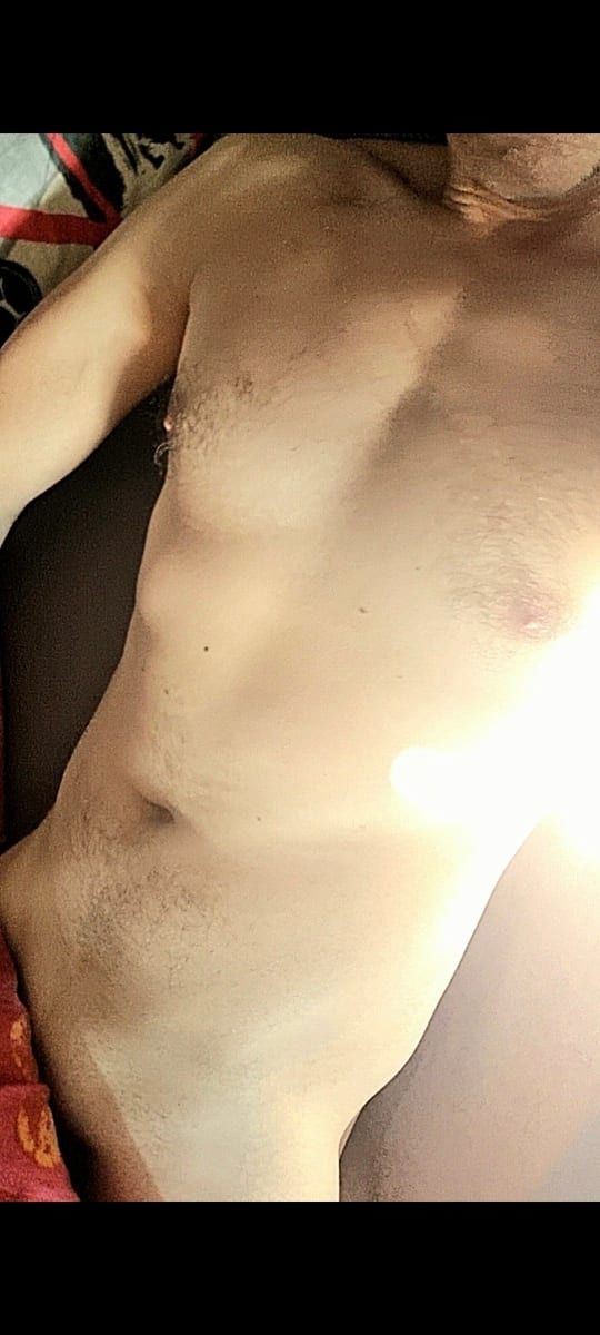 Si-mohamed - Site de rencontre gay à Danis Profil de Si-mohamed, 43 ans, Site de rencontre gay à Danis (Grisons)