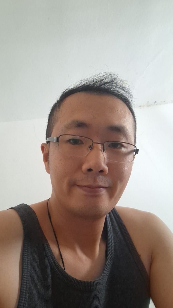 Souleiman - Site de rencontre gay à Grattavache Profil de Souleiman, 28 ans, Site de rencontre gay à Grattavache (Fribourg)