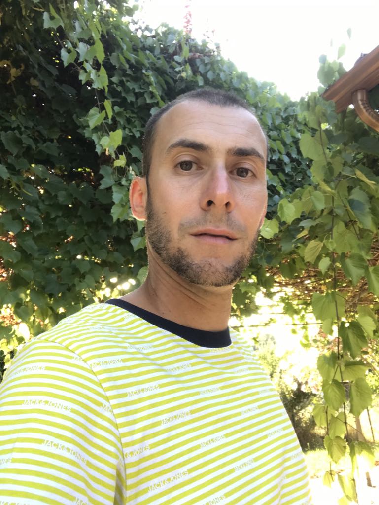 Salym - Site de rencontre gay à Dalin Profil de Salym, 24 ans, Site de rencontre gay à Dalin (Grisons)