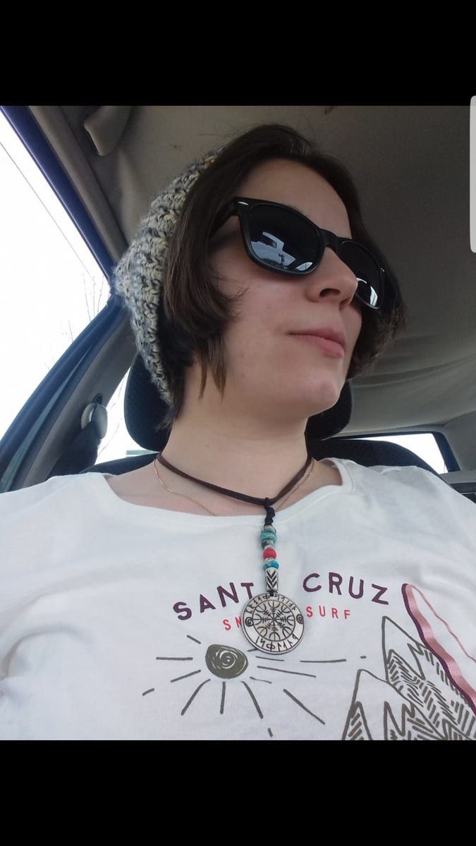 Mellie - Site de rencontre gay à Daillon Profil de Mellie, 33 ans, Site de rencontre gay à Daillon (Valais)