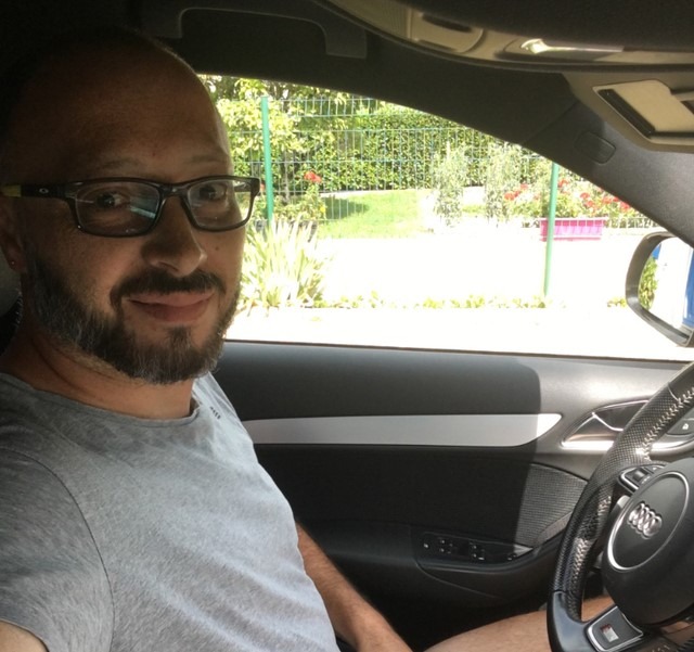 Hamadi - Site de rencontre gay à Duvin Profil de Hamadi, 22 ans, Site de rencontre gay à Duvin (Grisons)