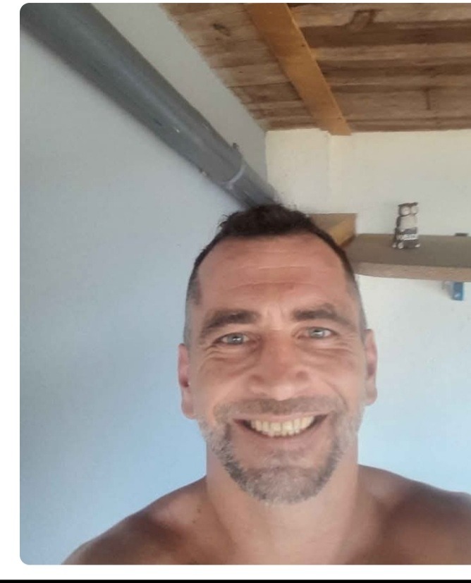 Kelvin - Site de rencontre gay à Croy Profil de Kelvin, 29 ans, Site de rencontre gay à Croy (Vaud)