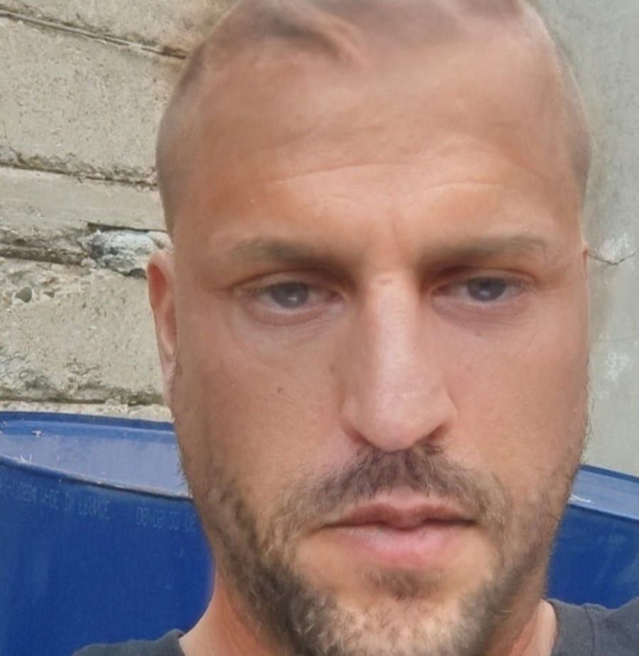 Manec - Site de rencontre gay à Emmen Profil de Manec, 36 ans, Site de rencontre gay à Emmen (Lucerne)