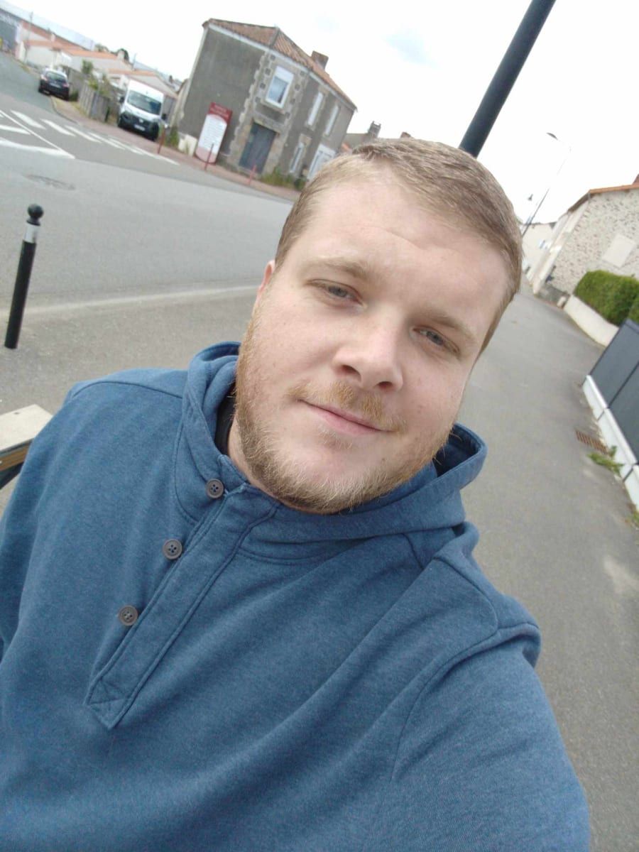 Dahaba - Site de rencontre gay à Unterägeri Profil de Dahaba, 22 ans, Site de rencontre gay à Unterägeri (Zoug)