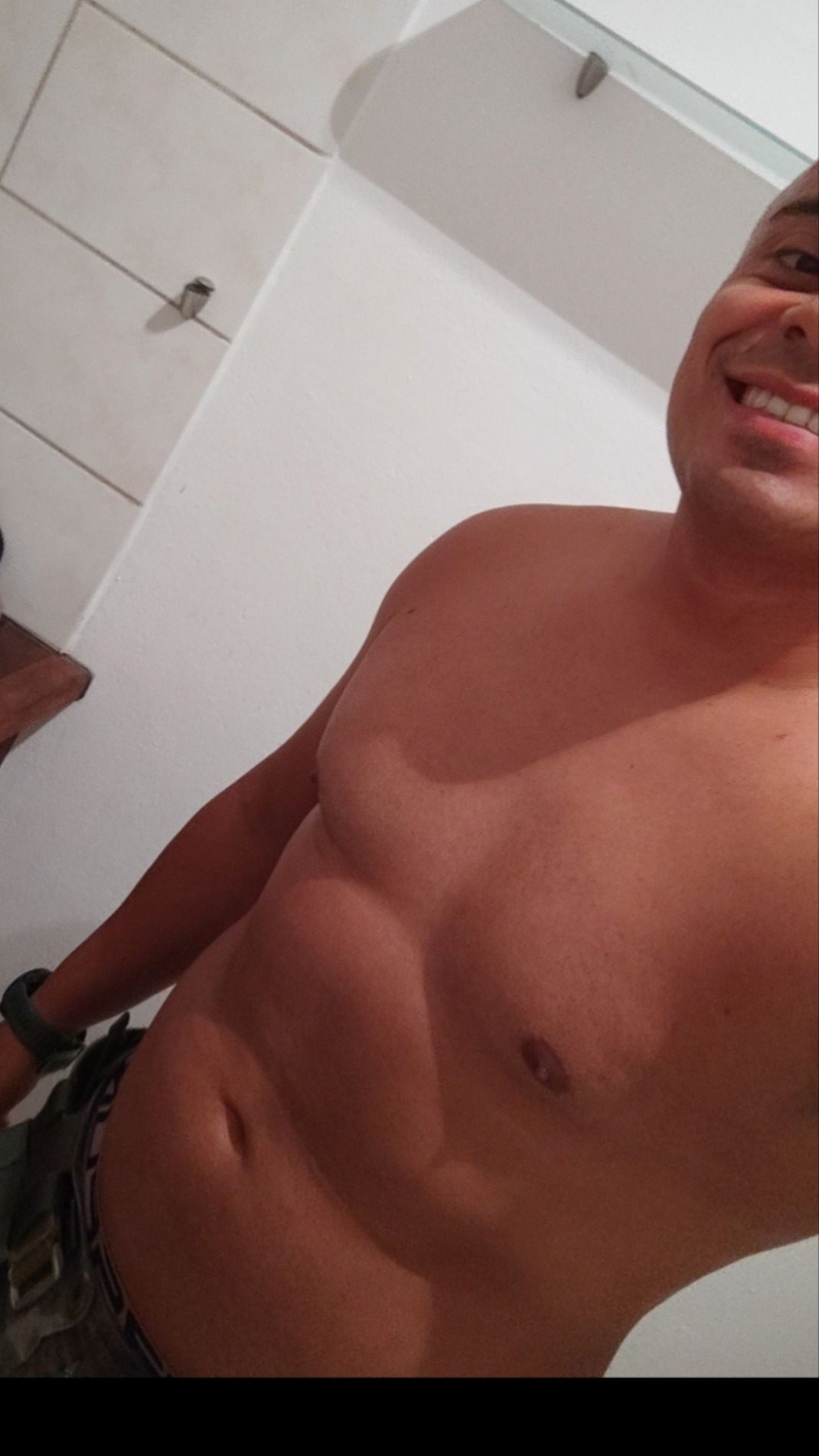 Jaber - Site de rencontre gay à Salvan Profil de Jaber, 37 ans, Site de rencontre gay à Salvan (Valais)