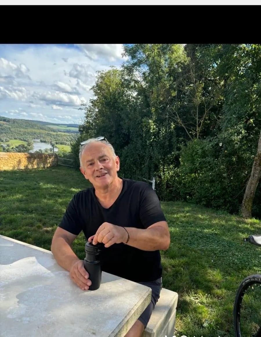 Alaa - Site de rencontre gay à Rabius Profil de Alaa, 27 ans, Site de rencontre gay à Rabius (Grisons)