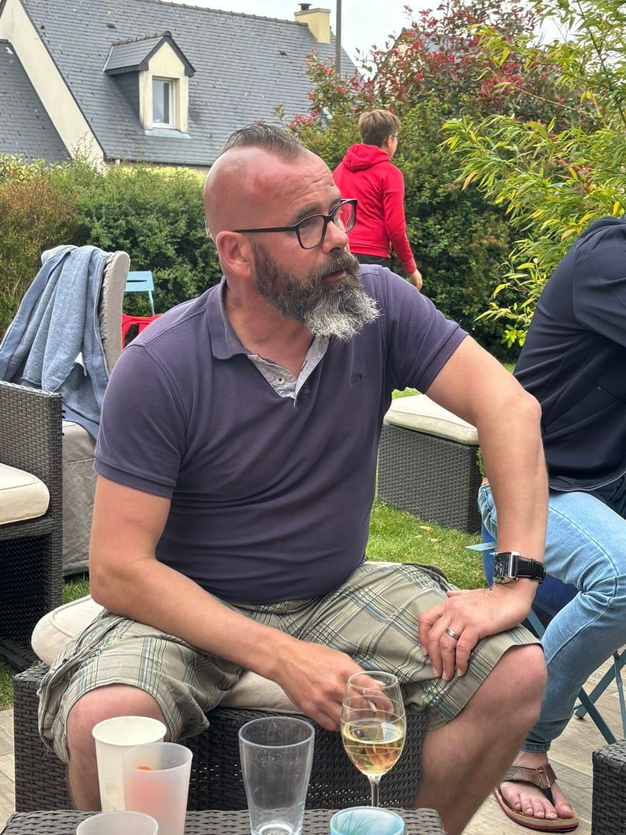 Sezgin - Site de rencontre gay à Malans GR Profil de Sezgin, 45 ans, Site de rencontre gay à Malans GR (Grisons)