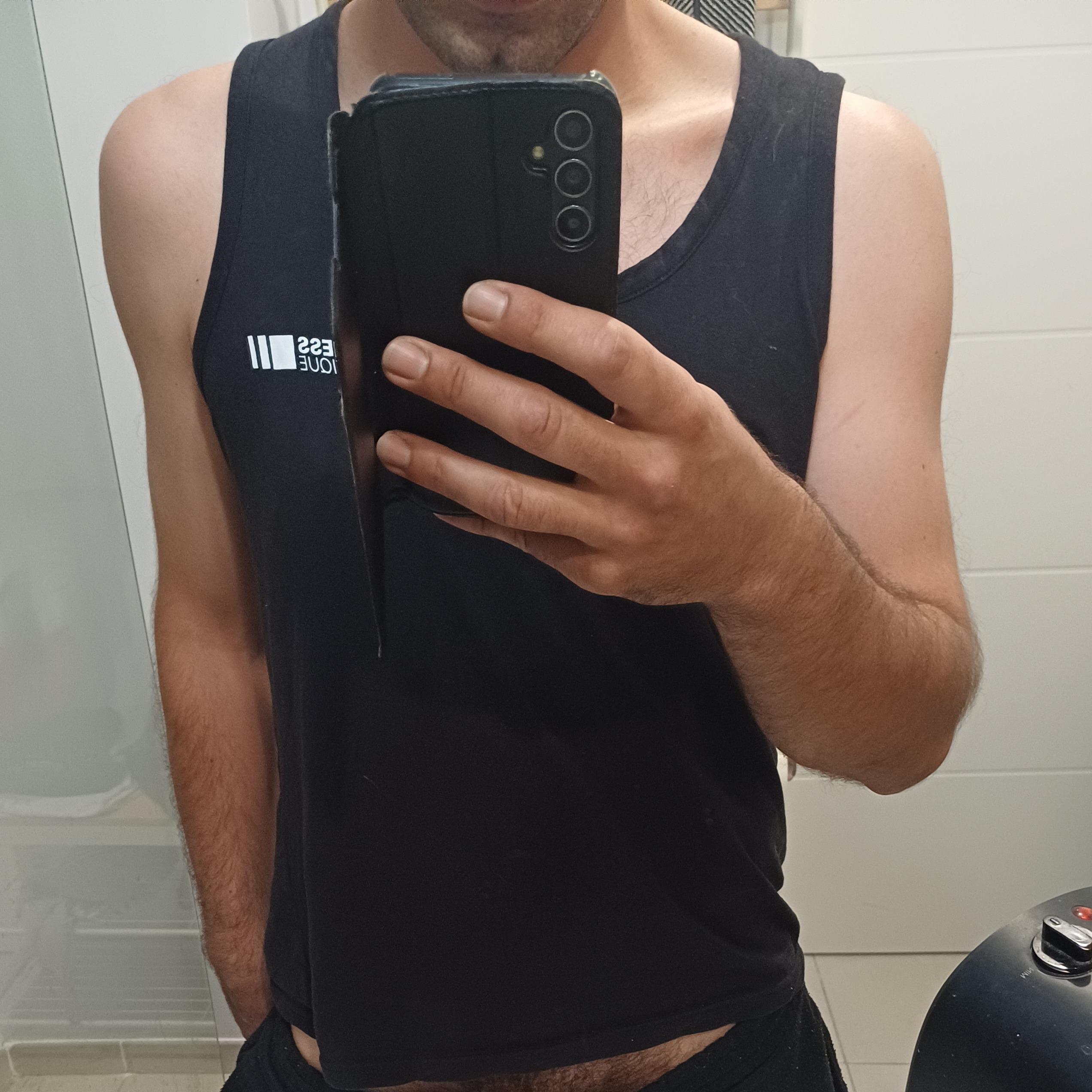 Jordhan - Site de rencontre gay à Parsonz Profil de Jordhan, 39 ans, Site de rencontre gay à Parsonz (Grisons)