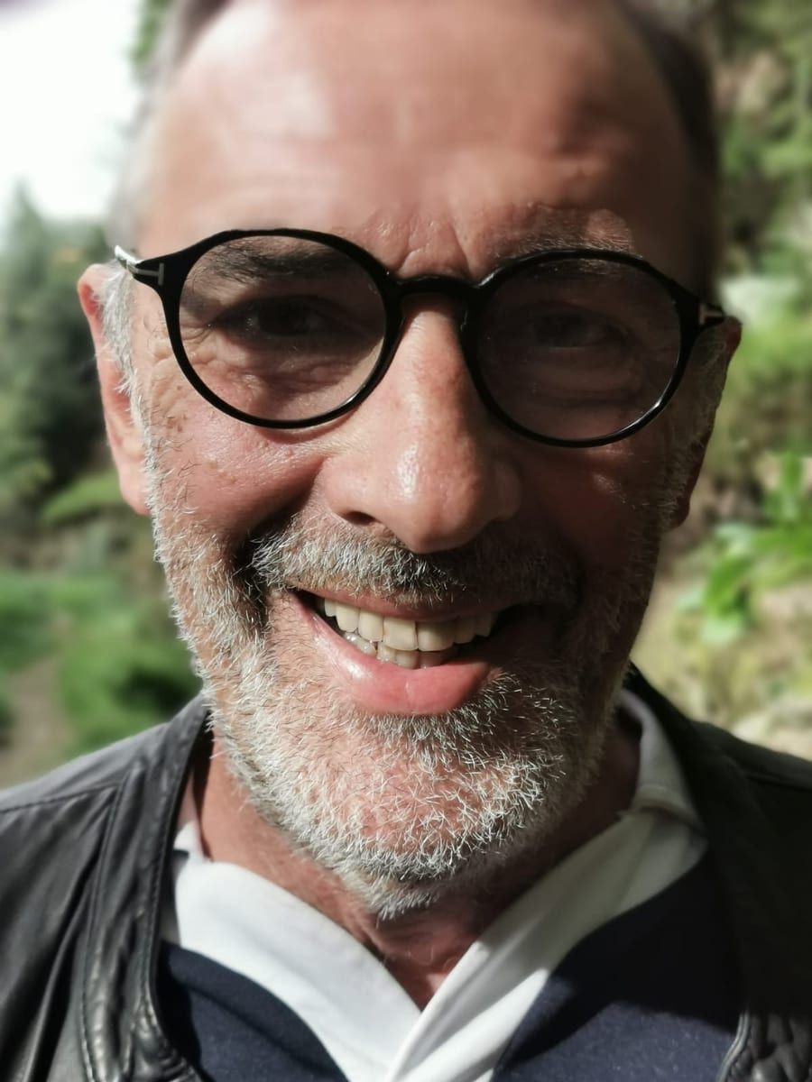 Yaqine - Site de rencontre gay à Riom Profil de Yaqine, 38 ans, Site de rencontre gay à Riom (Grisons)