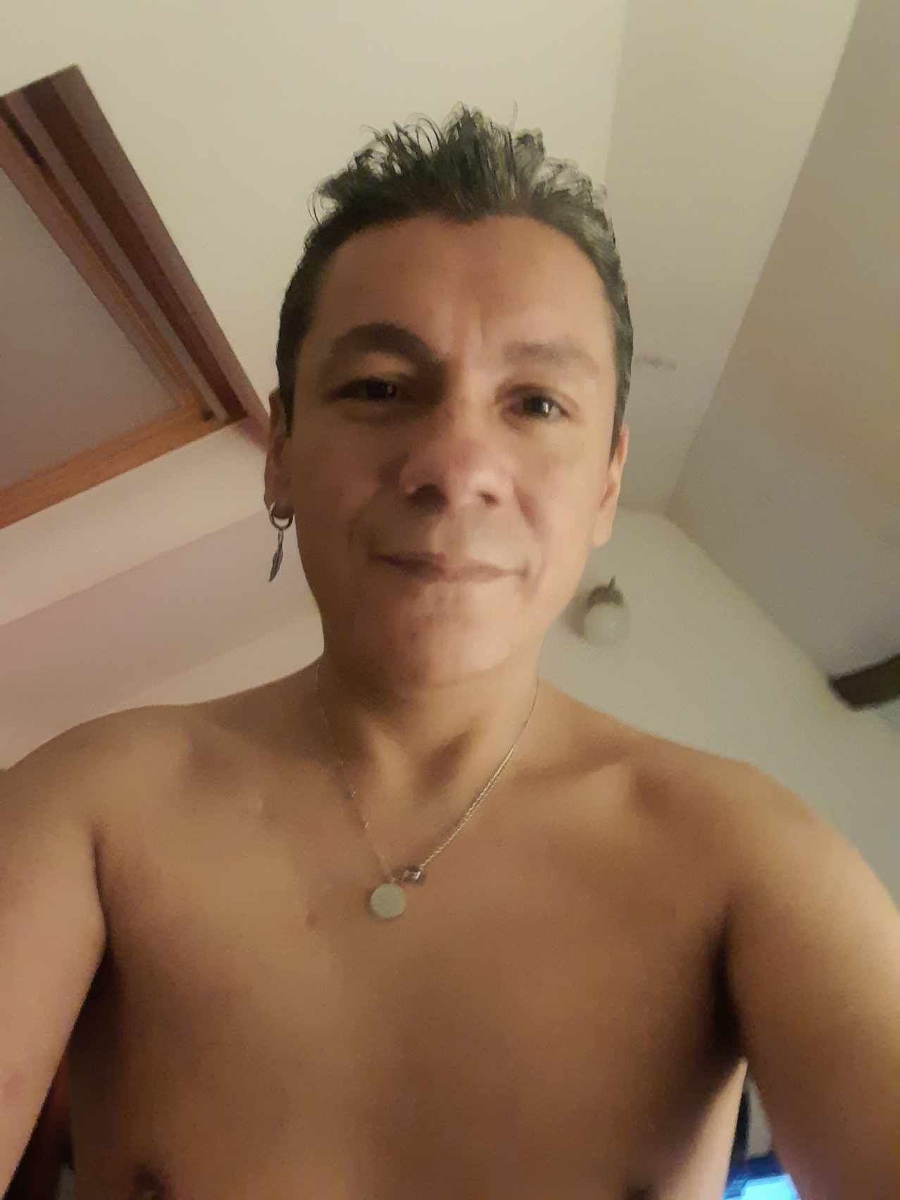 Jilani - Site de rencontre gay à Malans GR Profil de Jilani, 43 ans, Site de rencontre gay à Malans GR (Grisons)