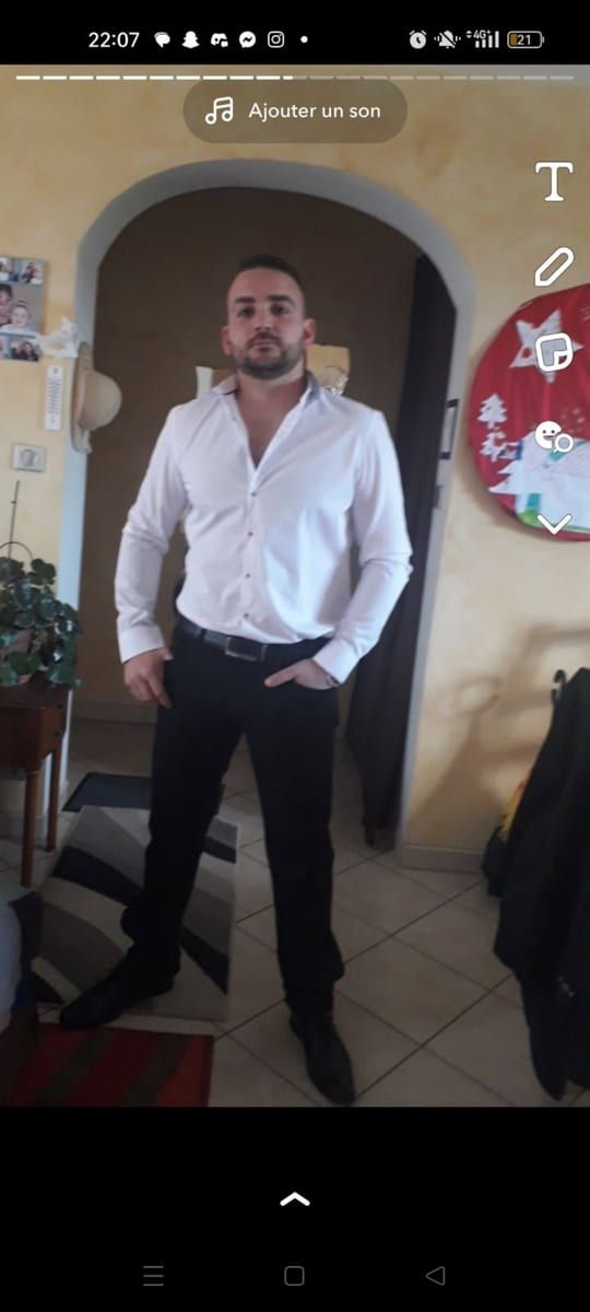Milko - Site de rencontre gay à Surava Profil de Milko, 28 ans, Site de rencontre gay à Surava (Grisons)