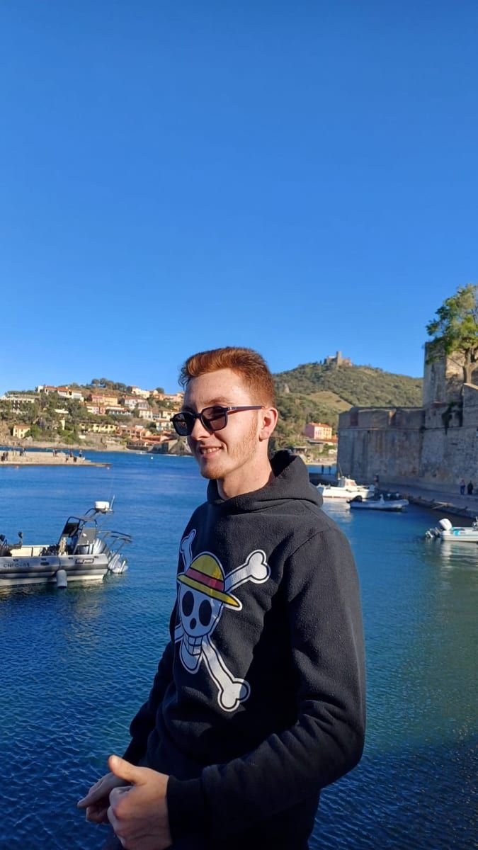 Nils - Site de rencontre gay à Selma Profil de Nils, 37 ans, Site de rencontre gay à Selma (Grisons)