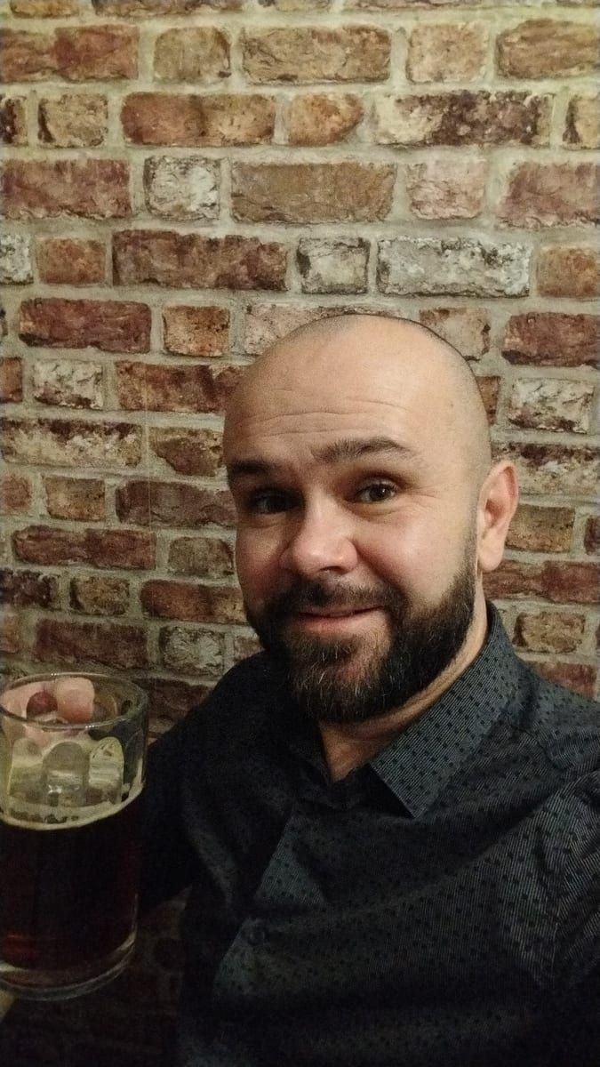 Erminio - Site de rencontre gay à Clugin Profil de Erminio, 45 ans, Site de rencontre gay à Clugin (Grisons)