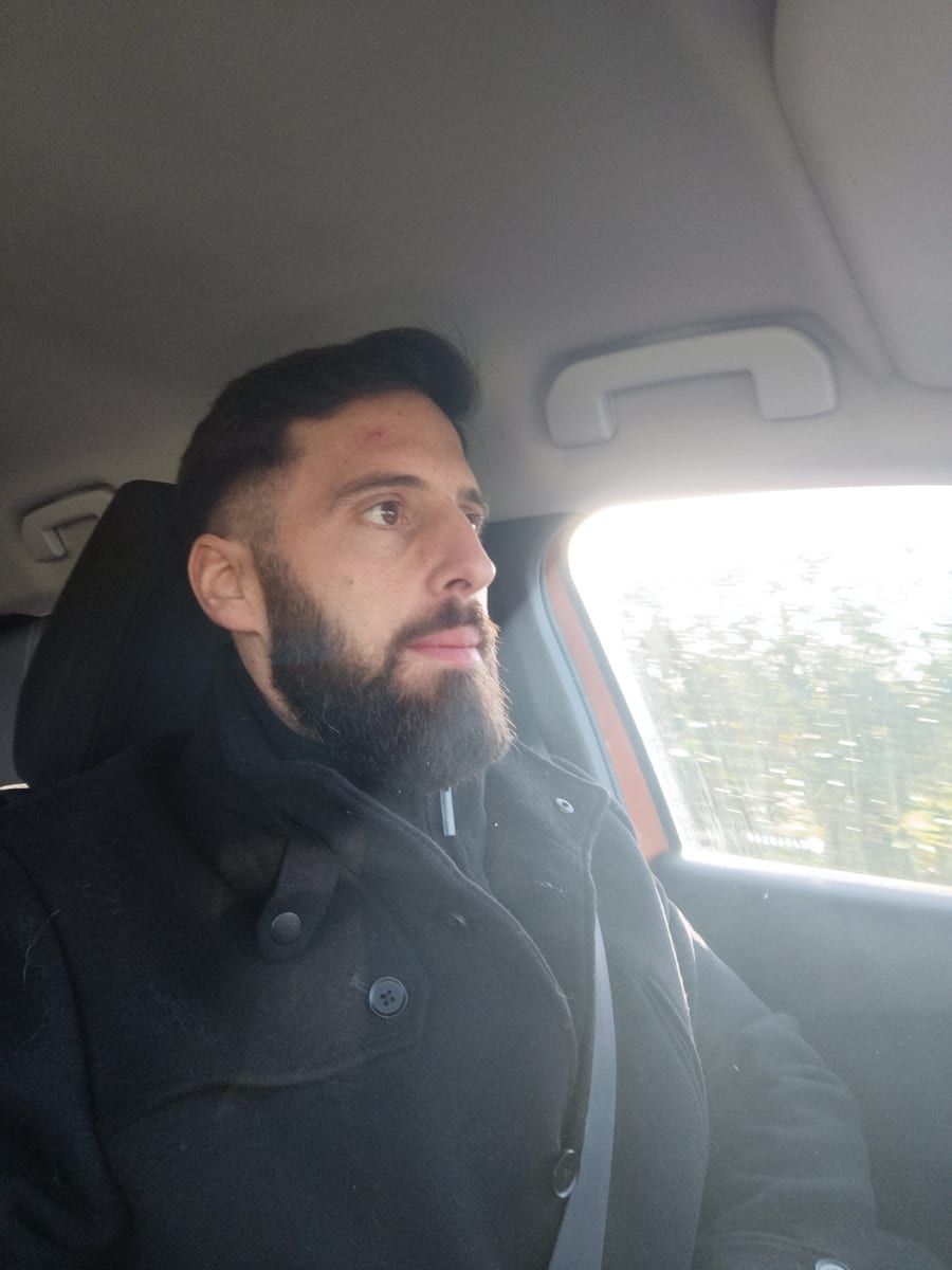 Hygin - Site de rencontre gay à Vilars NE Profil de Hygin, 22 ans, Site de rencontre gay à Vilars NE (Neuchâtel)