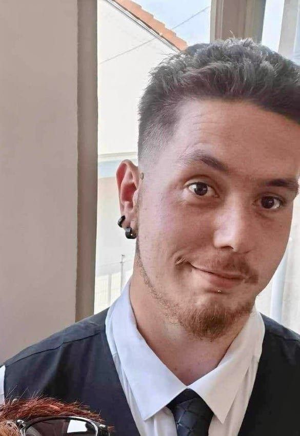 Rey - Site de rencontre gay à Bivio Profil de Rey, 22 ans, Site de rencontre gay à Bivio (Grisons)