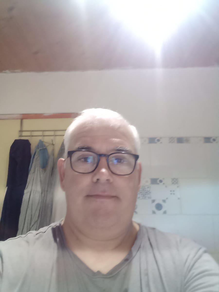 Matt - Site de rencontre gay à Hellsau Profil de Matt, 38 ans, Site de rencontre gay à Hellsau (Berne)