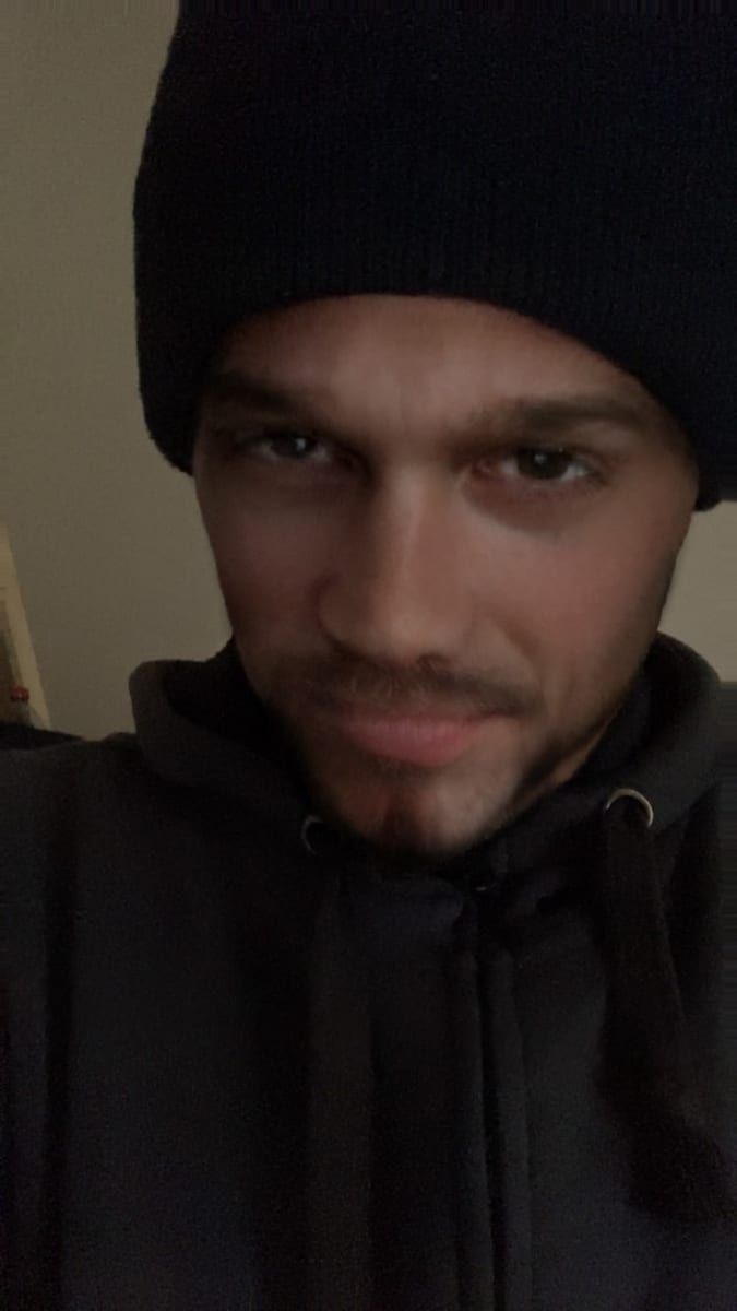 Fakri - Site de rencontre gay à Sumvitg Profil de Fakri, 23 ans, Site de rencontre gay à Sumvitg (Grisons)