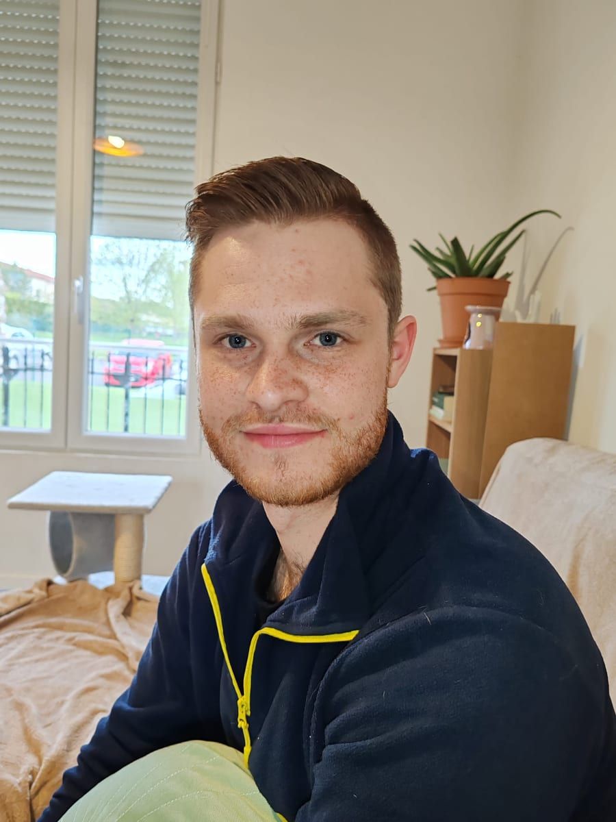 Yoane - Site de rencontre gay à Mutten Profil de Yoane, 41 ans, Site de rencontre gay à Mutten (Grisons)