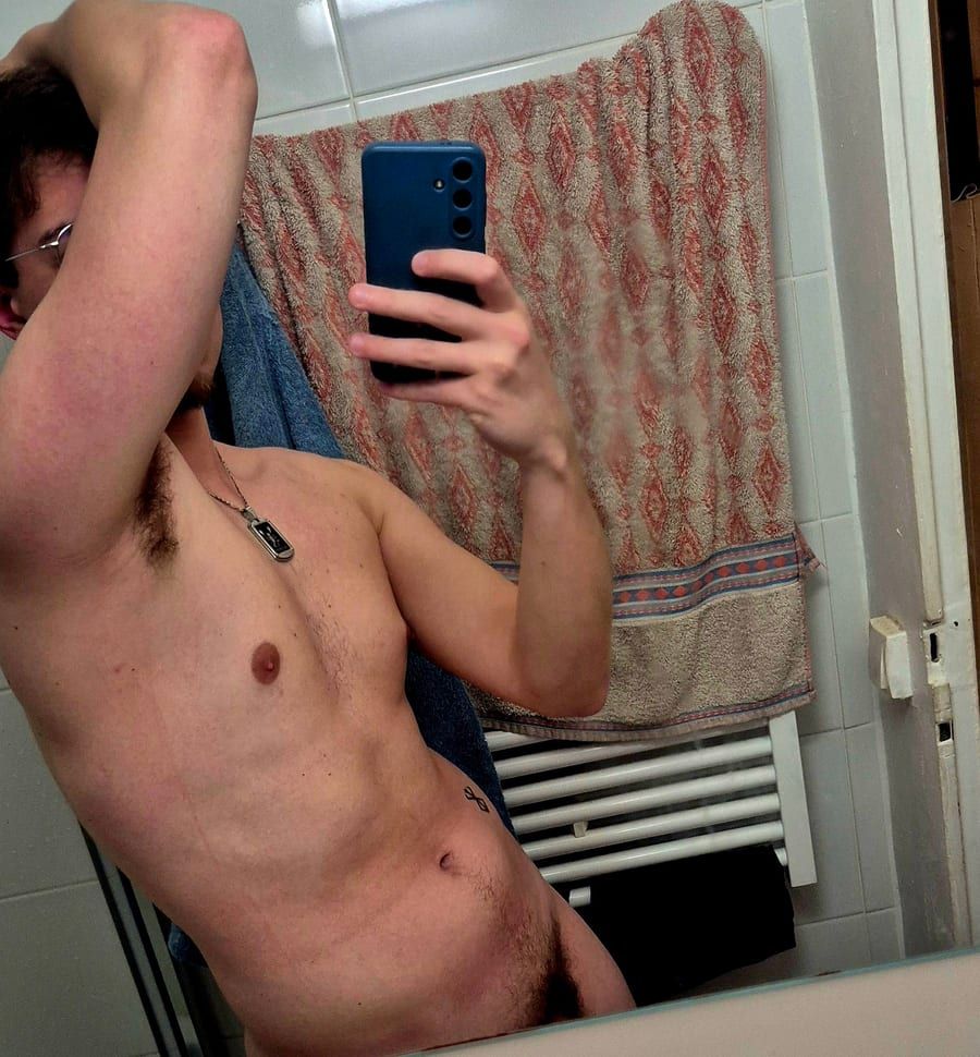 Amaru - Site de rencontre gay à Cimo Profil de Amaru, 26 ans, Site de rencontre gay à Cimo (Tessin)
