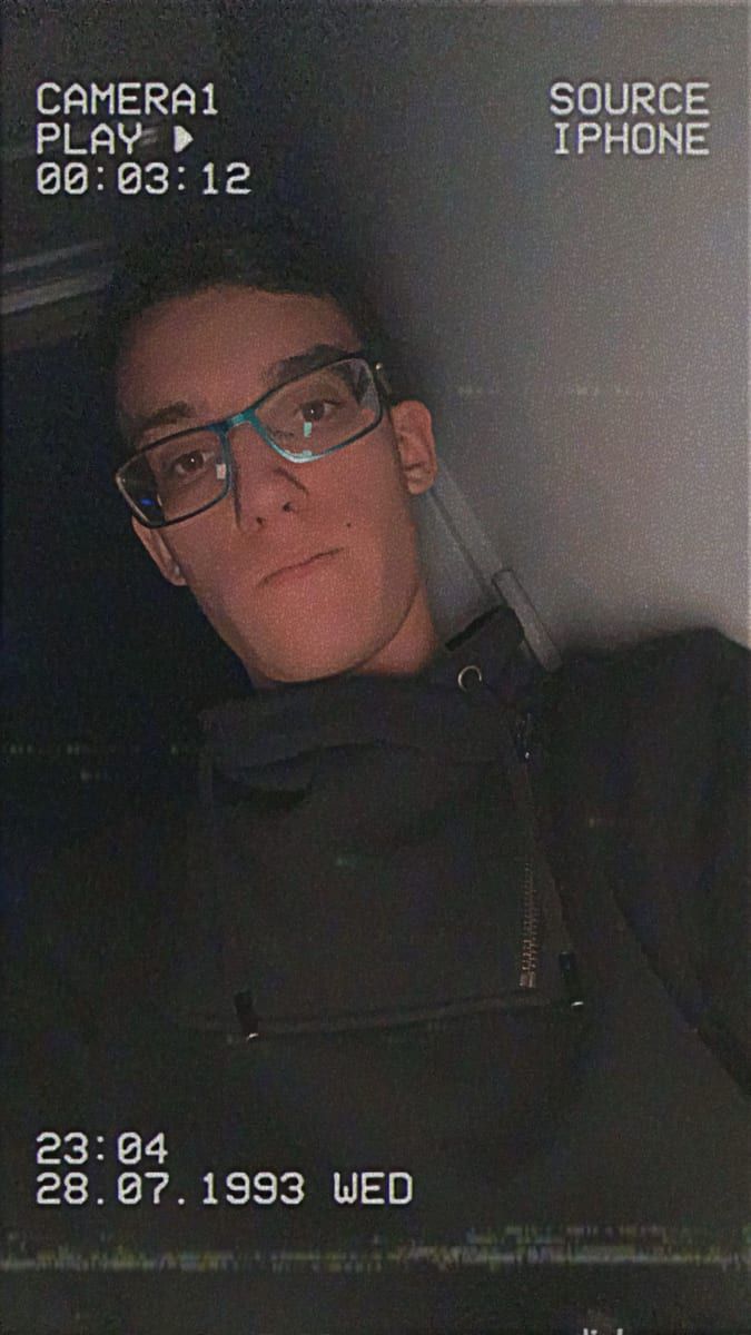 Anas - Site de rencontre gay à Sarreyer Profil de Anas, 25 ans, Site de rencontre gay à Sarreyer (Valais)