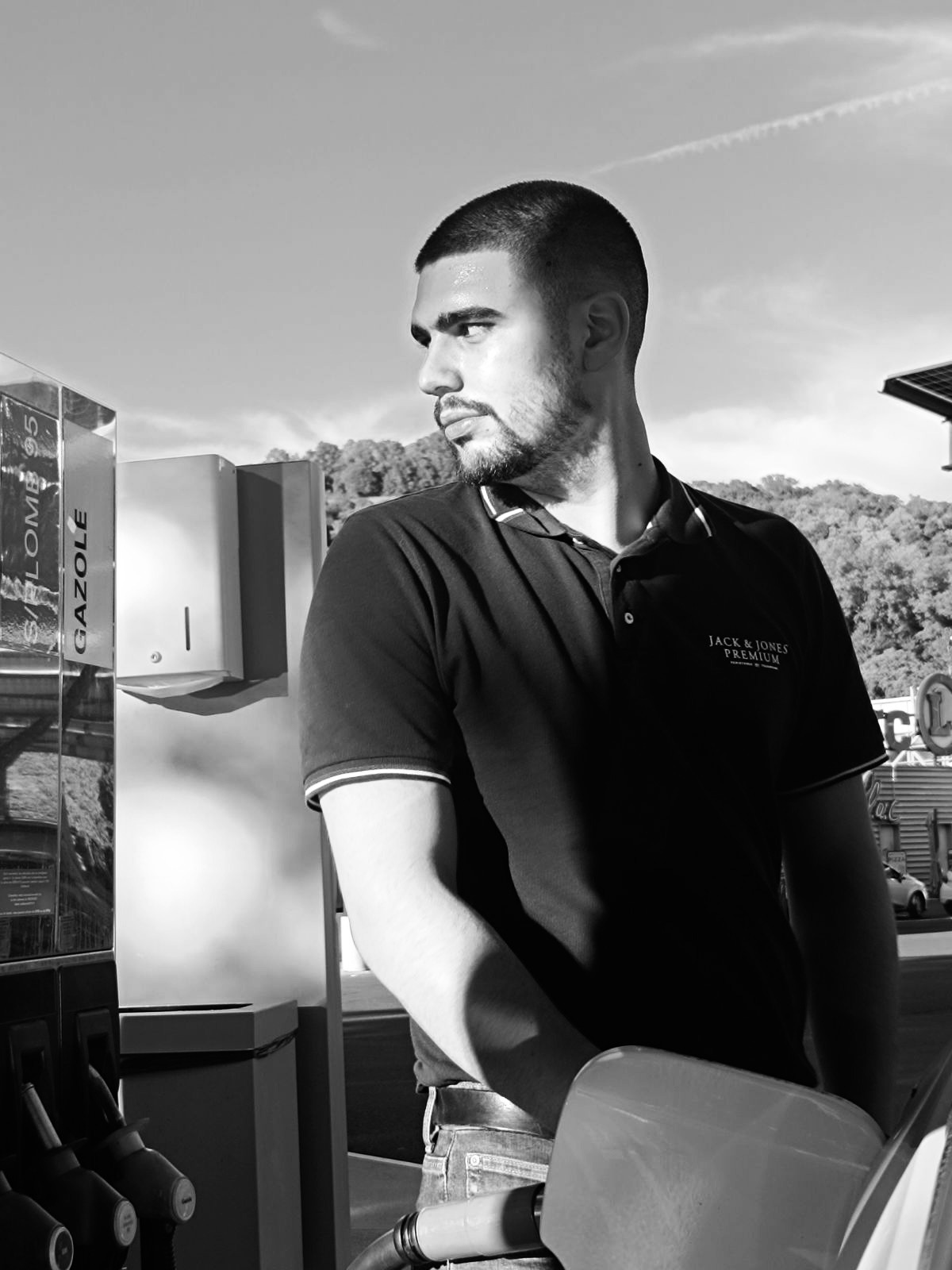 Eliya - Site de rencontre gay à Le Prese Profil de Eliya, 31 ans, Site de rencontre gay à Le Prese (Grisons)