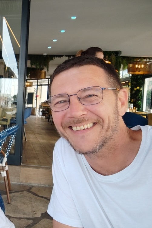 Ovide - Site de rencontre gay à Summaprada Profil de Ovide, 30 ans, Site de rencontre gay à Summaprada (Grisons)