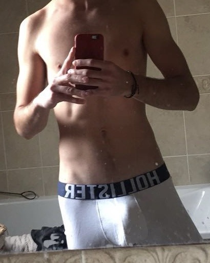 Jordi - Site de rencontre gay à Verdabbio Profil de Jordi, 23 ans, Site de rencontre gay à Verdabbio (Grisons)