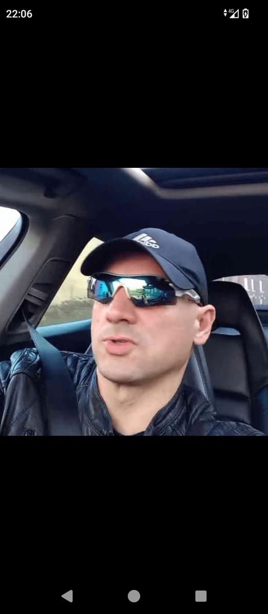 Yowan - Site de rencontre gay à Brail Profil de Yowan, 29 ans, Site de rencontre gay à Brail (Grisons)