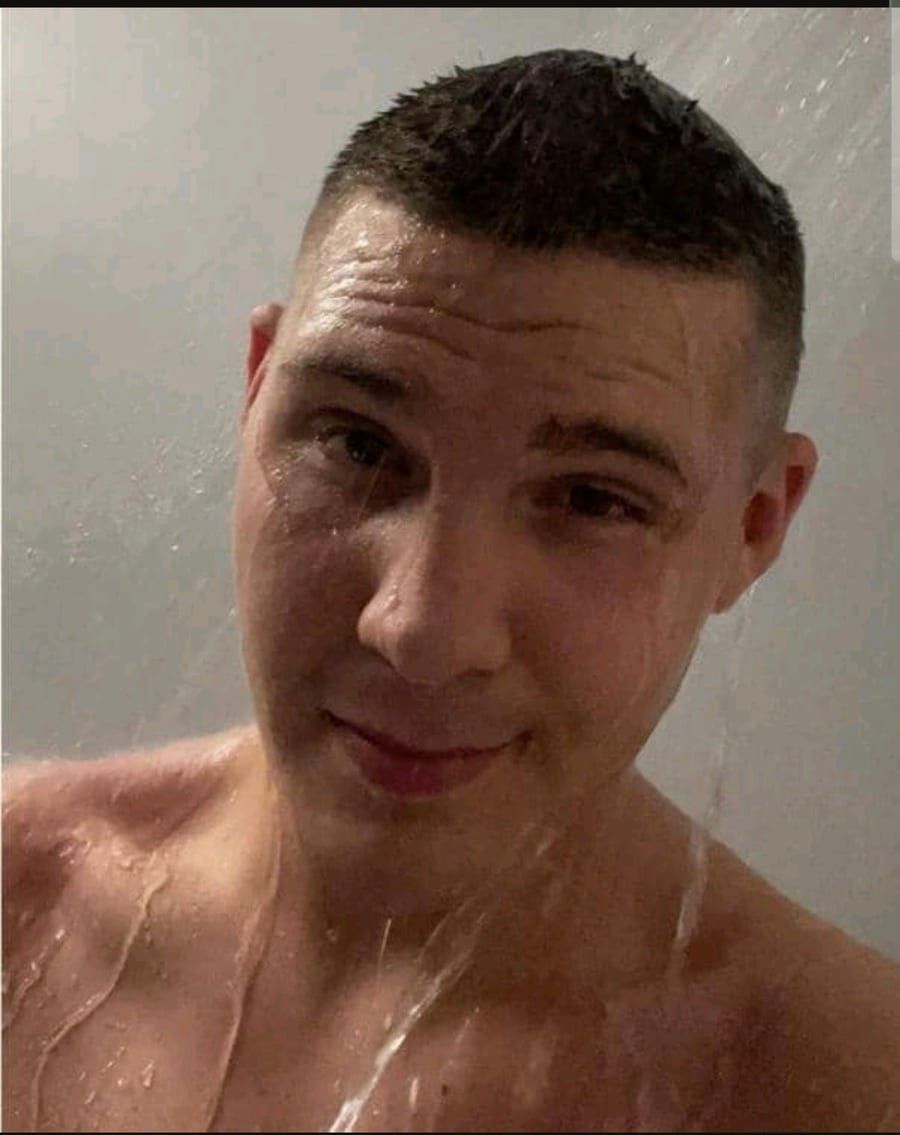 Ralph - Site de rencontre gay à Cotterd Profil de Ralph, 30 ans, Site de rencontre gay à Cotterd (Vaud)